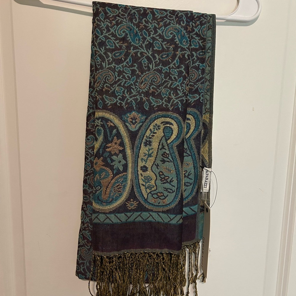 Paparazzi Teal and Brown Paisley Scarf